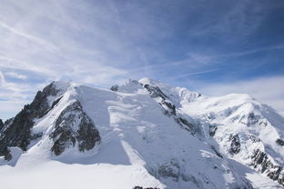 米兰体育正版平台-全国高山滑雪青少年比赛火热进行，全国高山滑雪青少年锦标赛